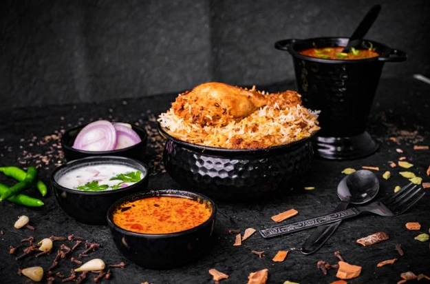 Experience authentic Indian cuisine at Sawaii Indian Kitchen & Bar in Edmonton